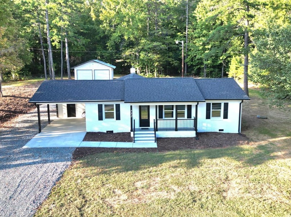 732 Cunningham Brick Yard Rd, Lexington, NC 27292