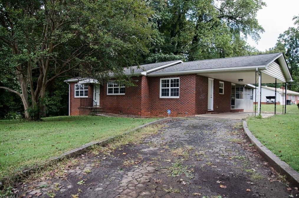 6801 University Pkwy, Rural Hall, NC 27045