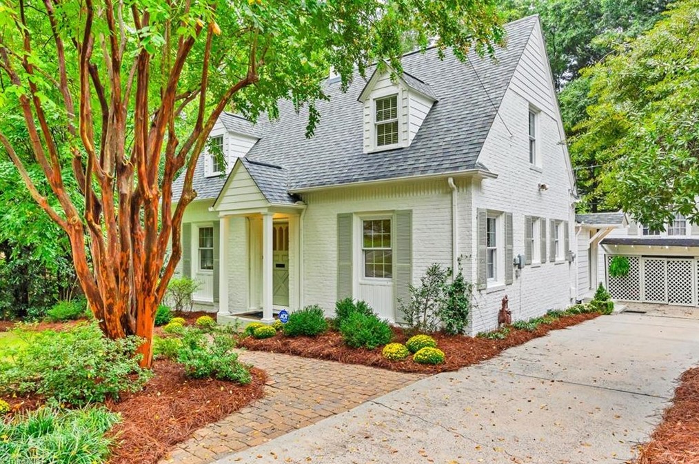 911 Rotary Dr, High Point, NC 27262