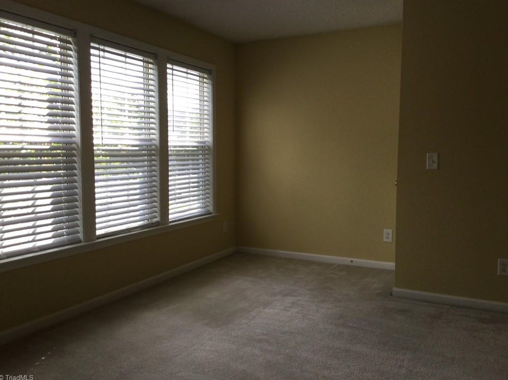 6113 Hedgecock Cir, High Point NC  27265-1796 exterior