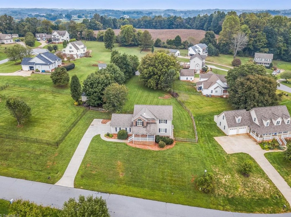 240 High Meadows Rd, Redland, NC 27006