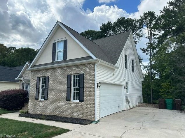 3117 Wynnfield Dr, High Point, NC 27265