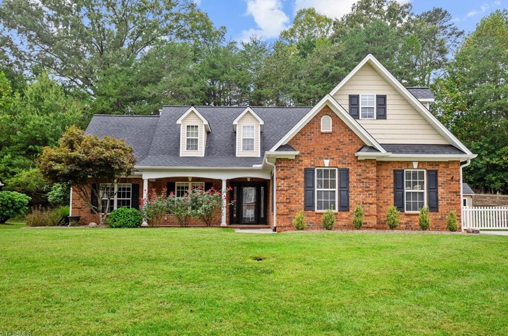 2150 Denise Ln, Winston Salem, NC 27127