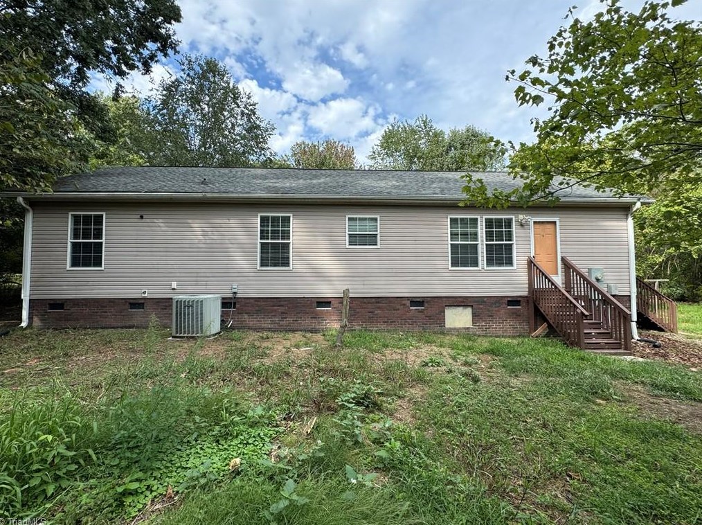 138 Willmor Dr, Winston Salem, NC 27127