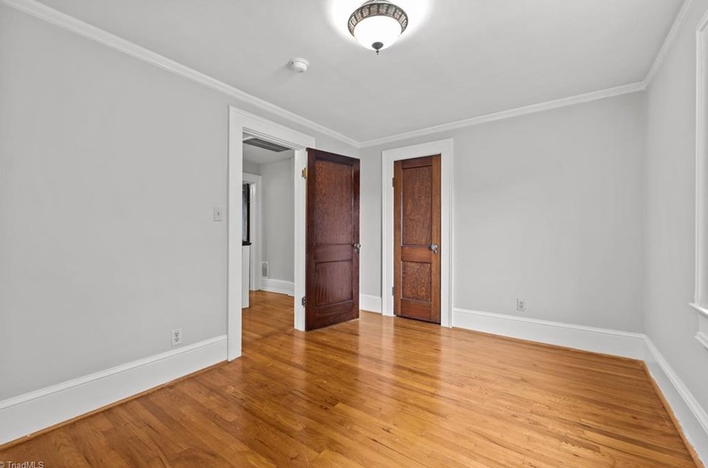 230 Rolling Rd, Burlington NC 27217-2504 exterior