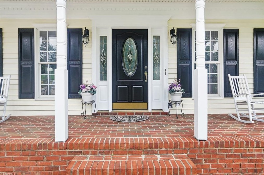 110 Cedar Breeze Ct, Kernersville, NC 27284