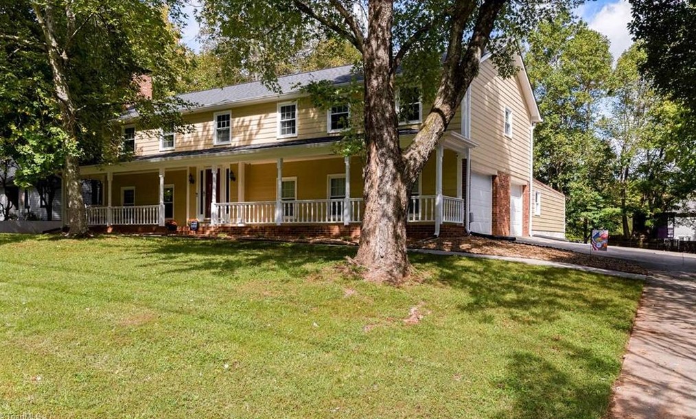 2281 Sallies Ln, Winston Salem, NC 27106