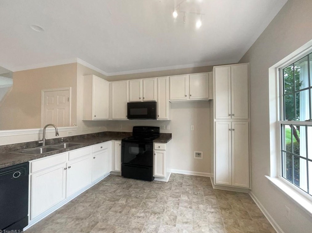 6455 Coral Vine Way, Whitsett, NC 27377