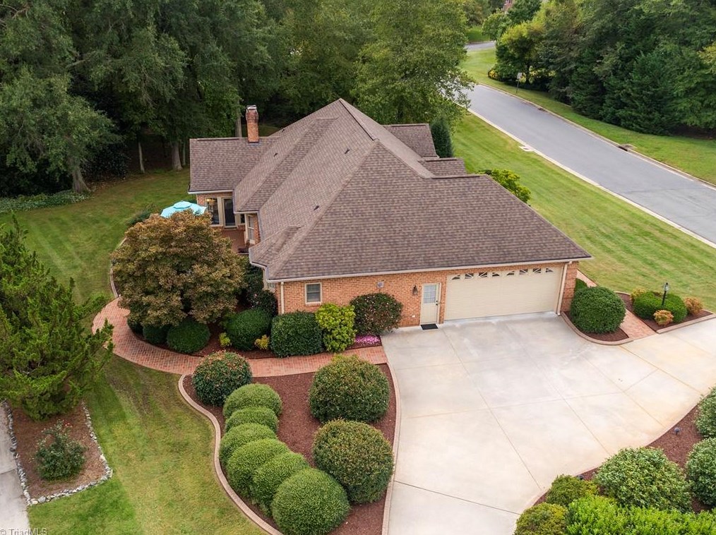 1000 Georgetowne Dr, Stonycreek, NC 27244