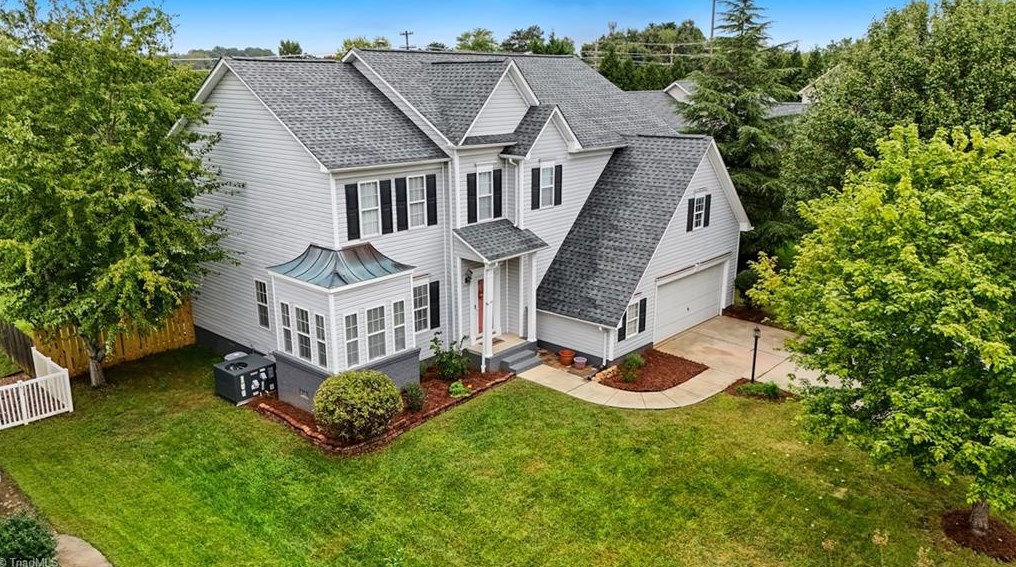 4317 Southern Oak Dr, High Point, NC 27265