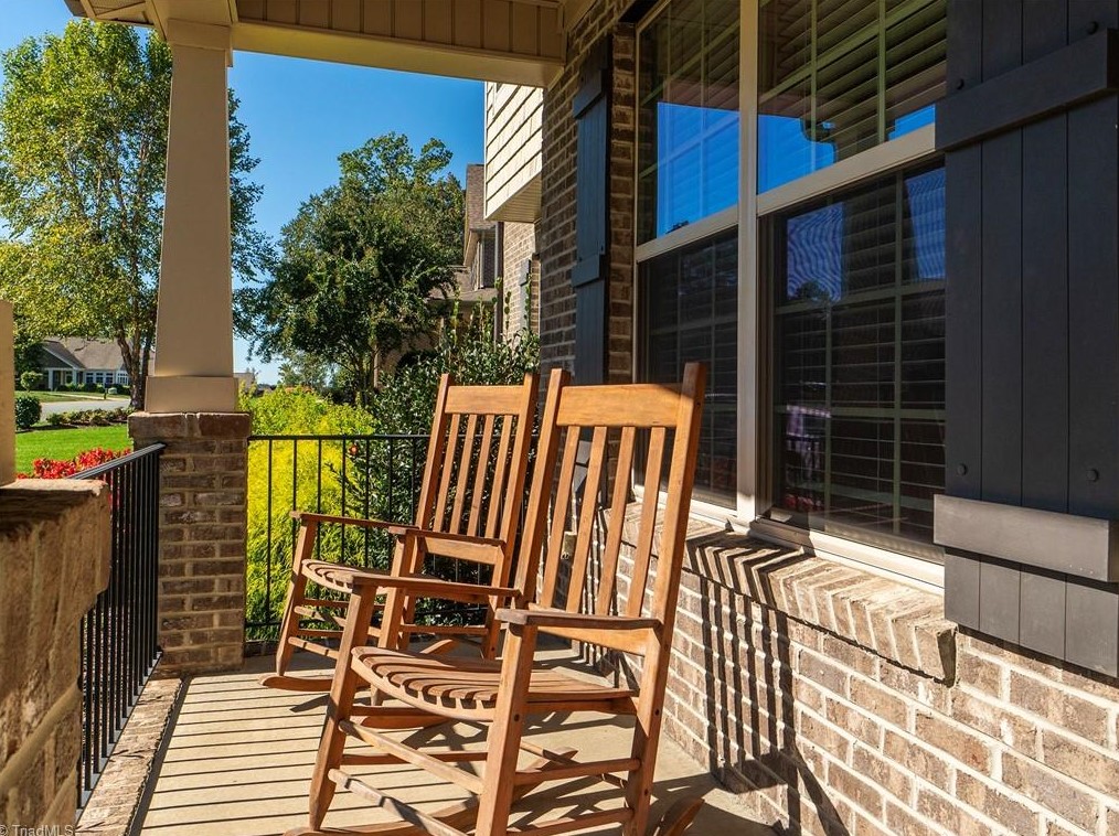 1207 Brookview Dr, Stonycreek, NC 27244-9660