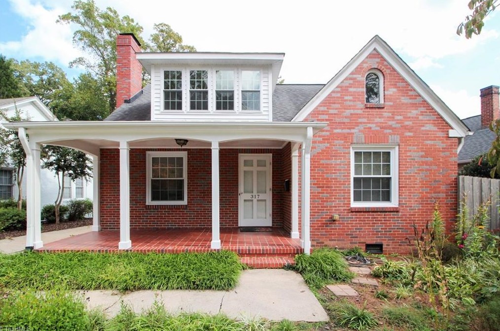 317 Chapman St, Greensboro, NC 27403-1665
