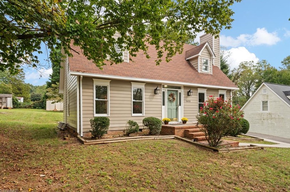 5033 Hutchins St, Winston Salem, NC 27106