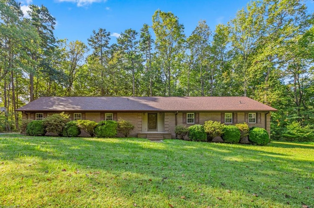 1330 Hedgecock Rd, Randleman, NC 27317