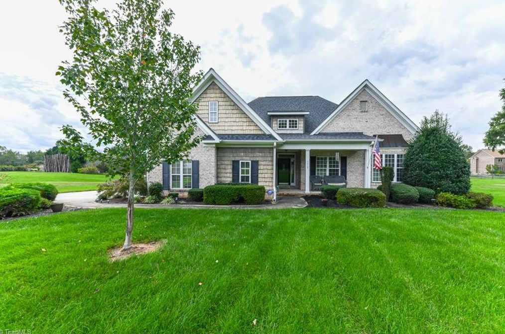 5829 Billet Rd, Oak Ridge, NC 27310