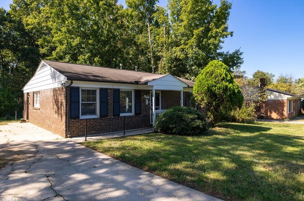 600 Habersham Rd, High Point, NC 27260