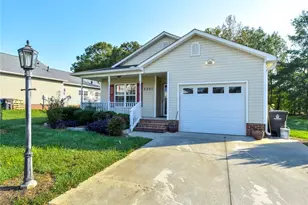 4941 Lighthouse Ct, Winston-Salem, NC 27127 - Photo 2