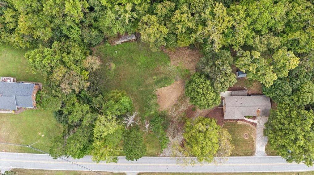 2734 Greensboro St Ext, Lexington, NC 27292