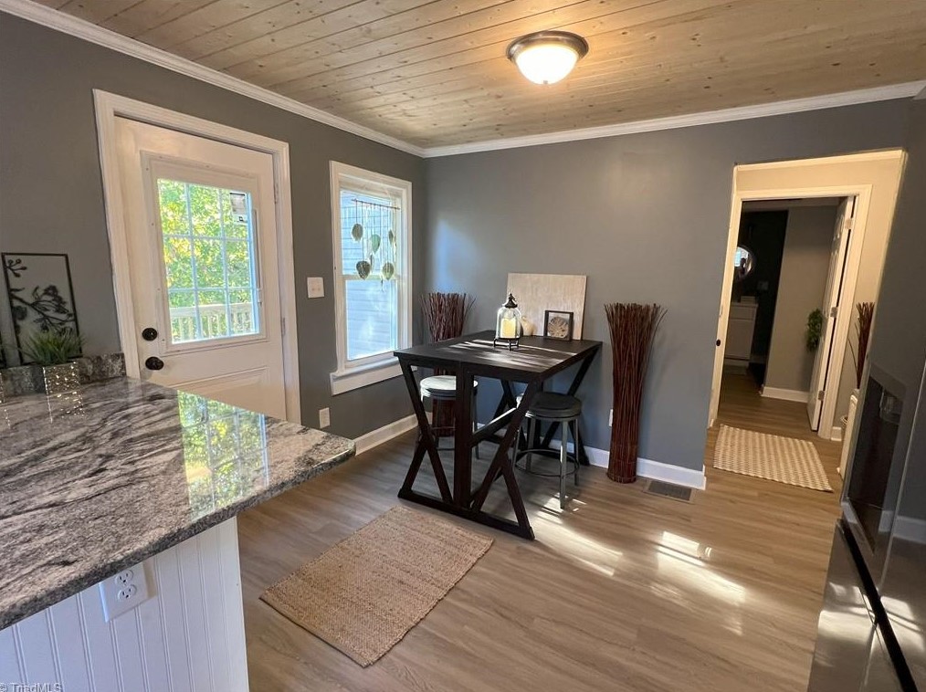 226 Harris Ave, Elkin, NC 28621