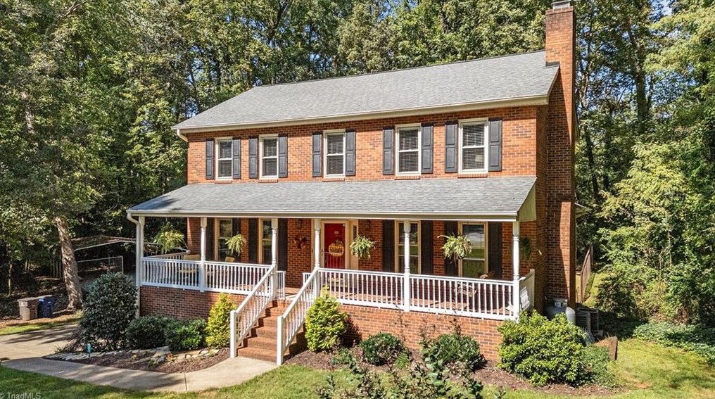 4015 Brookshire Ln, Winston Salem, NC 27107