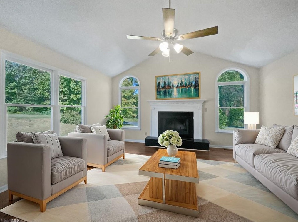 470 Fishel Rd, Winston Salem, NC 27127