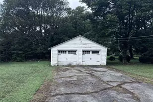 425 Boone Rd, Eden, NC 27288 - Photo 14