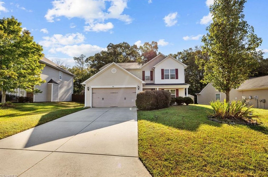 1929 Pavilion Dr, Whitsett, NC 27377