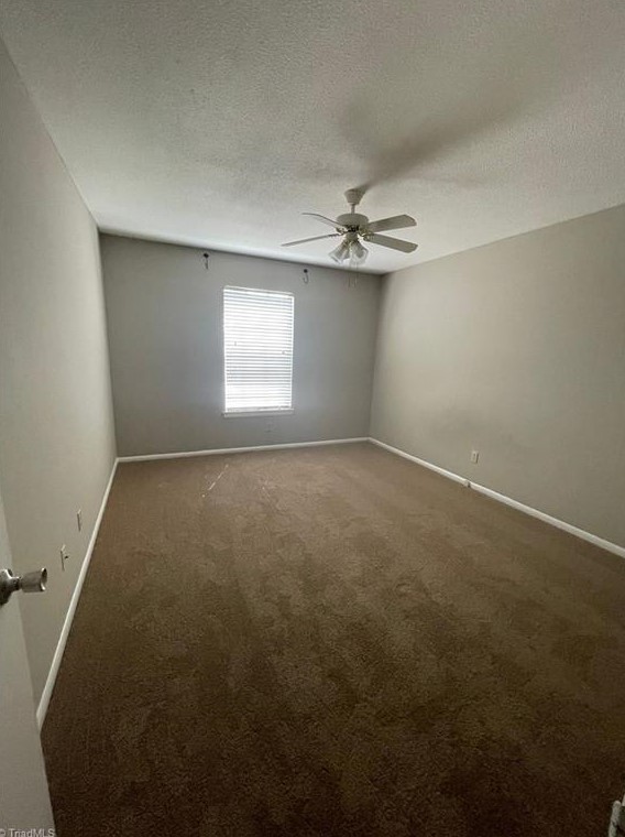 3818 Country Club Rd, Winston Salem NC  27104-2941 exterior