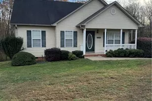 1590 Sunbridge Ct, Winston-Salem, NC 27103 - Photo 1