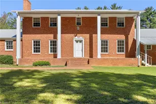 664 Spring St, Walnut Cove, NC 27052 - Photo 4