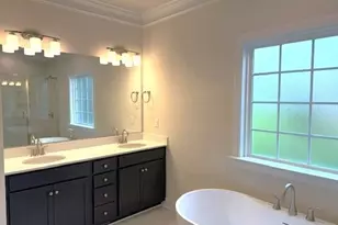 7607 Valhalla Wy, Greensboro, NC 27409 - Photo 12