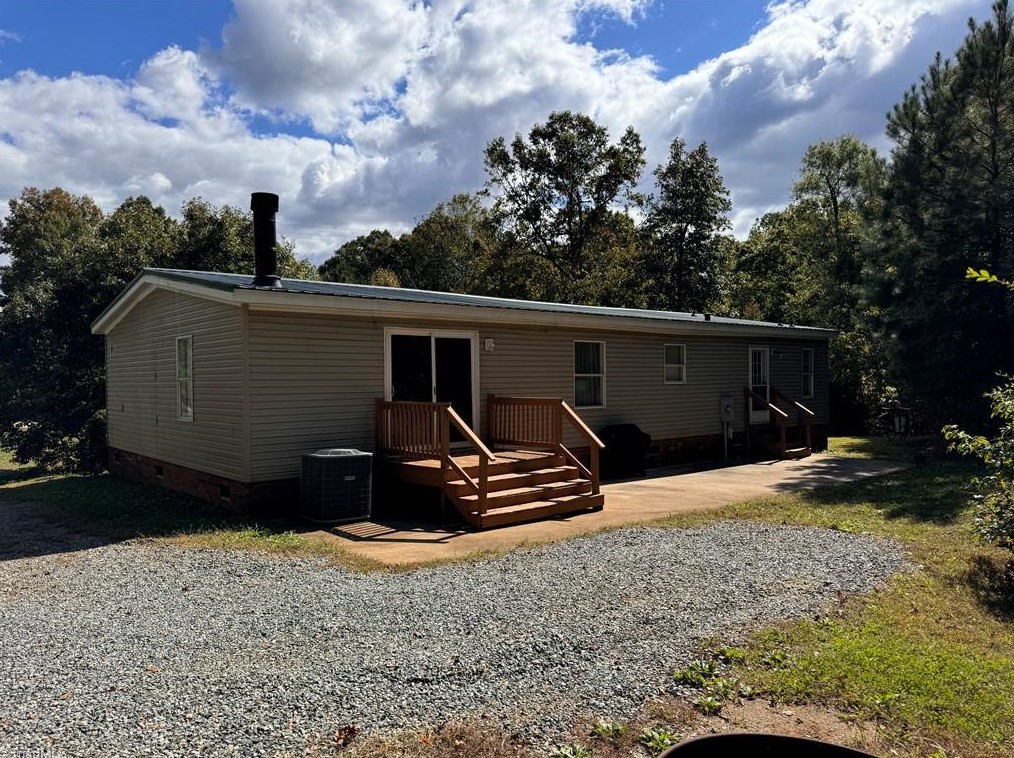 175 Wendi Dr, Linwood, NC 27299
