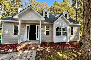 4019 Sherry Ct, Jamestown, NC 27282 - Photo 2