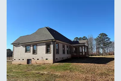 5483 Meadowlark Court, Winston-Salem, NC 27106 - Photo 28