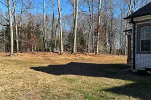 5483 Meadowlark Ct, Winston-Salem, NC 27106 - Photo 4