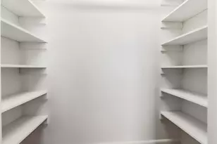 605 W Market St, Greensboro, NC 27401 - Photo 26