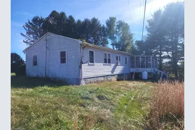 3325 Sylvatus Highway, Hillsville, VA 24343 - Photo 4