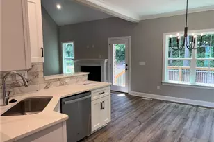 1000 Kelwyn Ln, Lewisville, NC 27023 - Photo 6