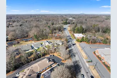 3051 Loch Drive, Winston-Salem, NC 27106 - Photo 4