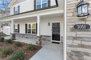 3051 Loch Dr, Winston-Salem, NC 27106 - Photo 10