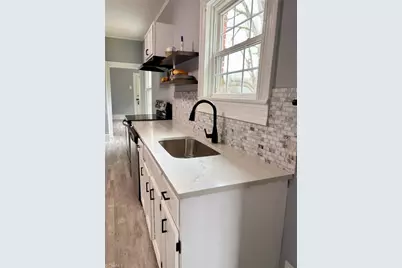 328 E Raleigh Avenue, Liberty, NC 27298 - Photo 28