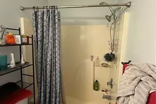 7 Fieldale Ct, Greensboro, NC 27406 - Photo 24