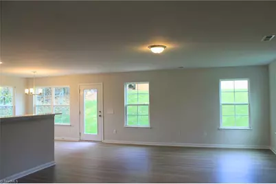 3300 Murchie Street, Greensboro, NC 27405 - Photo 4