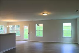 3300 Murchie St, Greensboro, NC 27405 - Photo 4