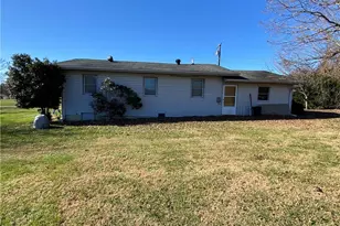 888 Klondike Rd, State Road, NC 28676 - Photo 18