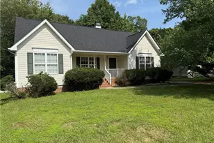 3007 Brookrun Dr, Jamestown, NC 27282 - Photo 1