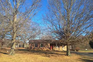 944 Doe Run Rd, Ararat, VA 24053 - Photo 8