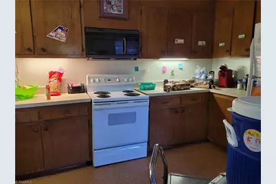 130 Williamson Avenue, Mount Airy, NC 27030 - Photo 32