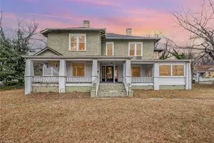 603 W Davis St, Burlington, NC 27215 - Photo 1