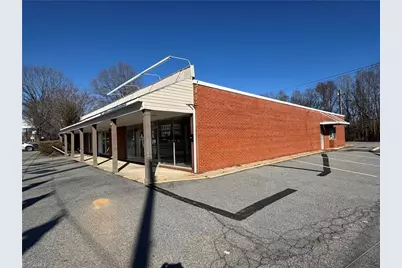 316 E Center Street, Lexington, NC 27292 - Photo 2